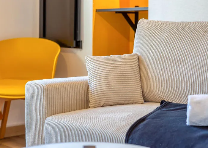 Esmee Votre Renove En Hyper-centre *